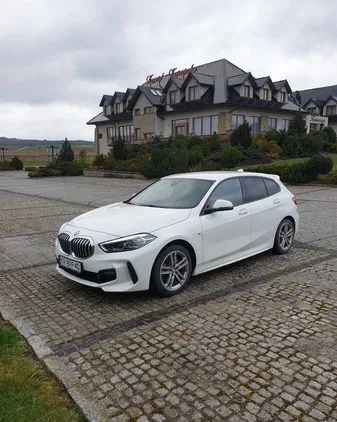 samochody osobowe BMW Seria 1 cena 119999 przebieg: 55000, rok produkcji 2021 z Kraków